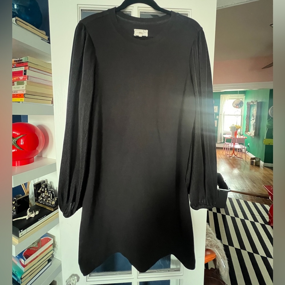 Elegant Black Sweatshirt Dress